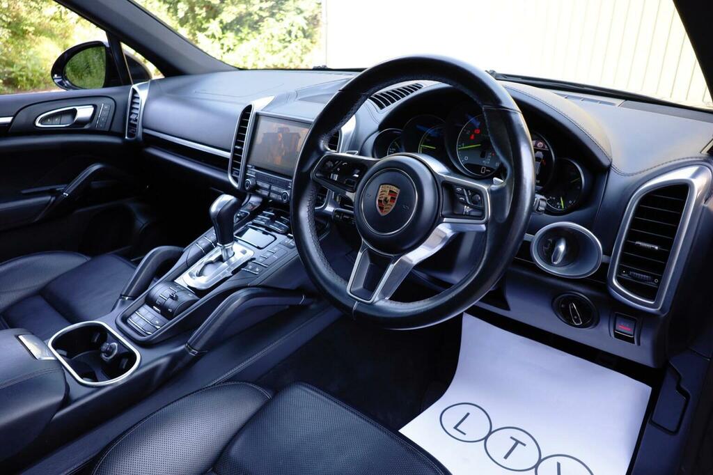 Porsche Cayenne Suv Black #13