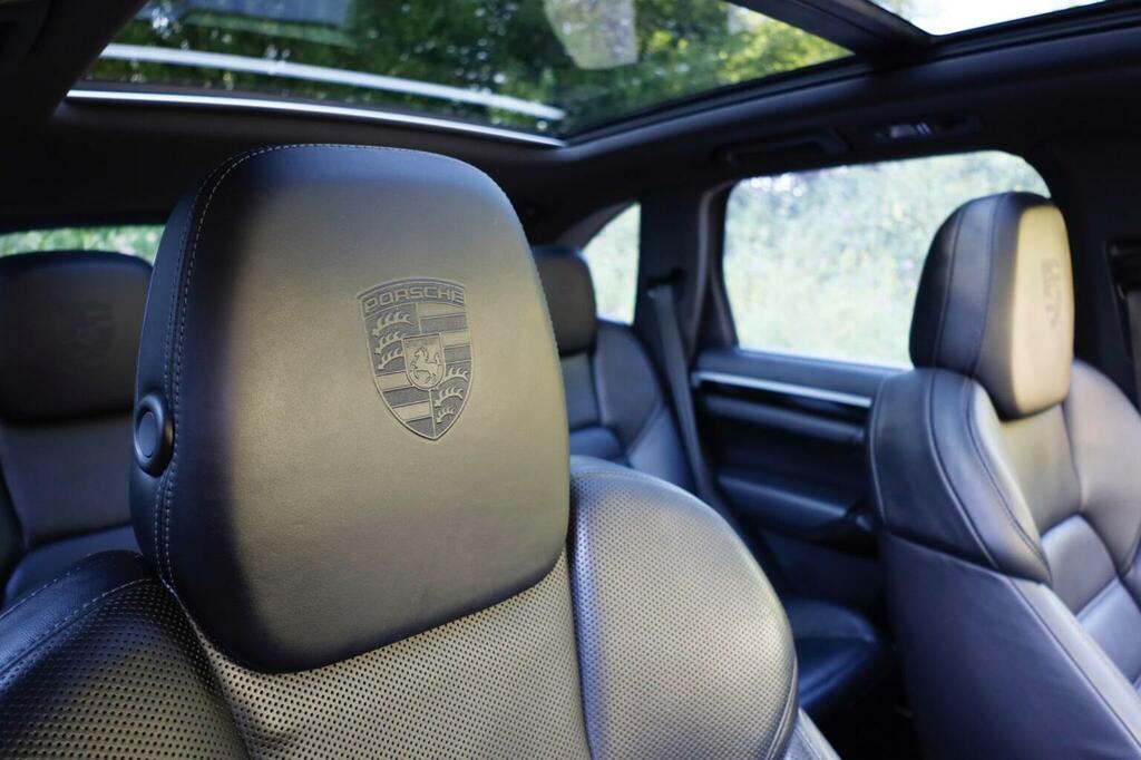 Porsche Cayenne Suv Black #67