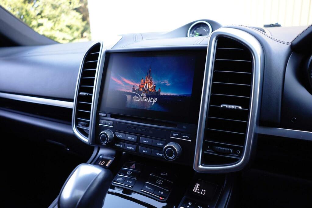 Porsche Cayenne Suv Black #17