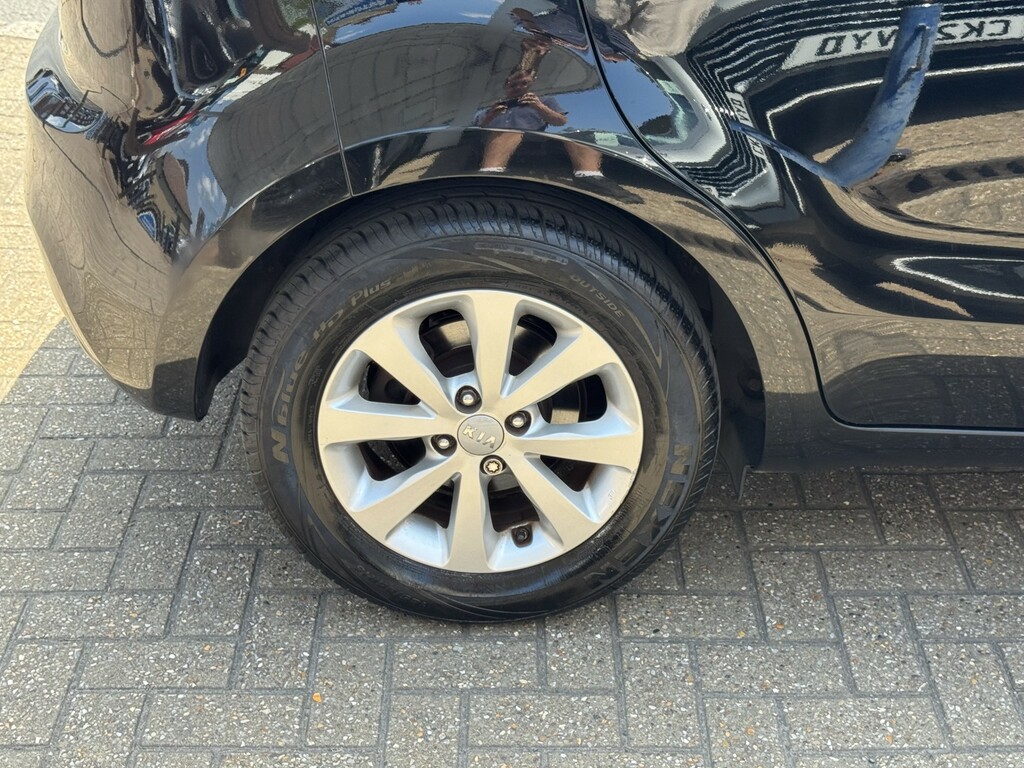 Kia RIO 1.3 Vr7 Black #6