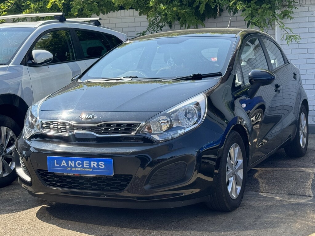 Kia RIO 1.3 Vr7 Black