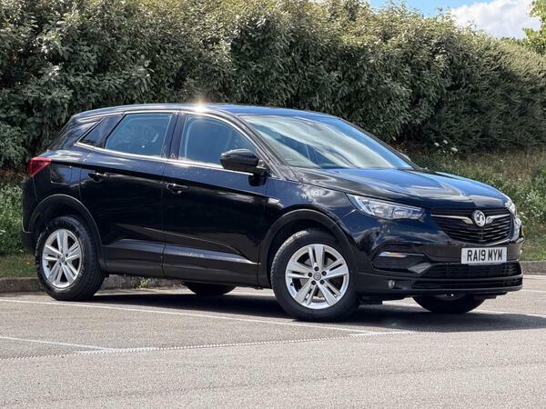Vauxhall Grandland X 1.2 Turbo Se Euro 6 Ss Black
