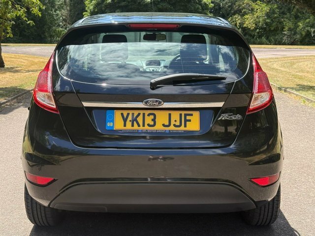 Ford Fiesta Zetec Hatchback Black #6