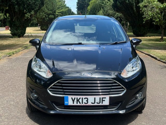 Ford Fiesta Zetec Hatchback Black #2