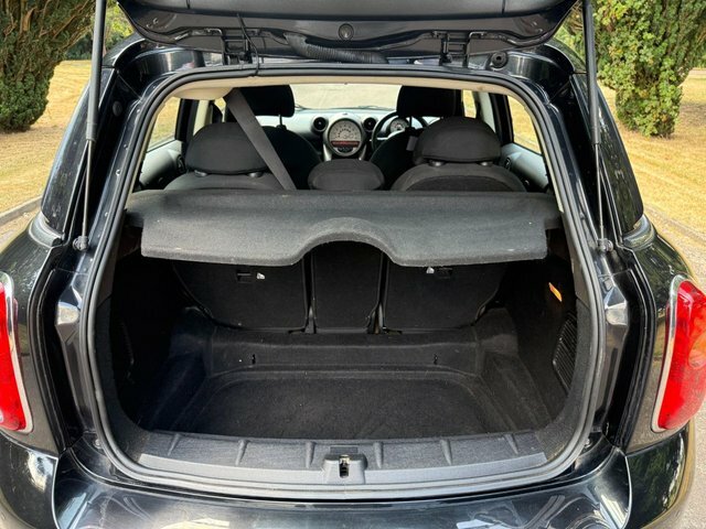 Mini Countryman Hatchback #36