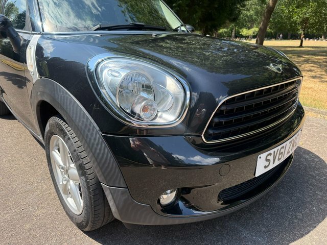 Mini Countryman Hatchback #49