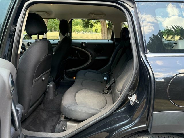 Mini Countryman Hatchback #21