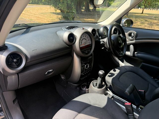 Mini Countryman Hatchback #15