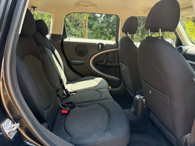 Mini Countryman Hatchback #18