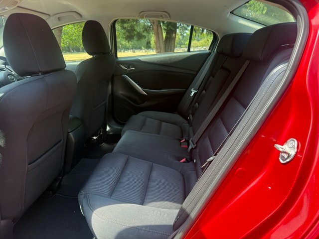 Mazda 6 Skyactiv-d Sport Nav Saloon Silver #22