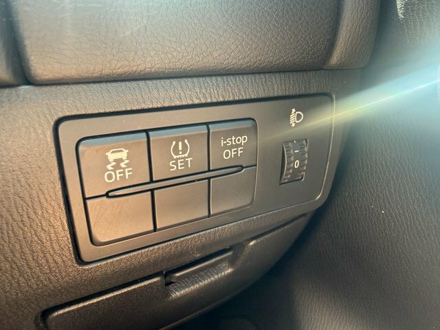Mazda 6 Skyactiv-d Sport Nav Saloon Silver #33