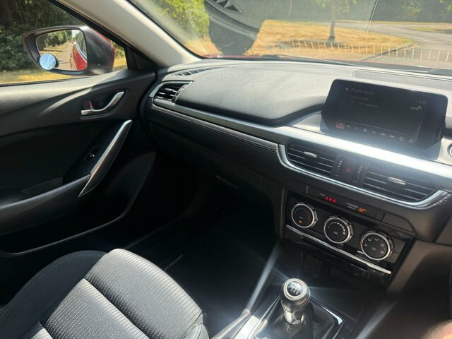 Mazda 6 Skyactiv-d Sport Nav Saloon Silver #28