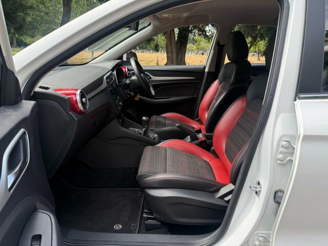MG ZS 44.5Kwh Exclusive Blue #13