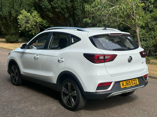 MG ZS Vti-tech Limited Edition Suv White #6