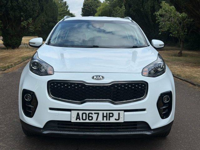 Kia Sportage Crdi 2 Suv AO67HPJ White #2