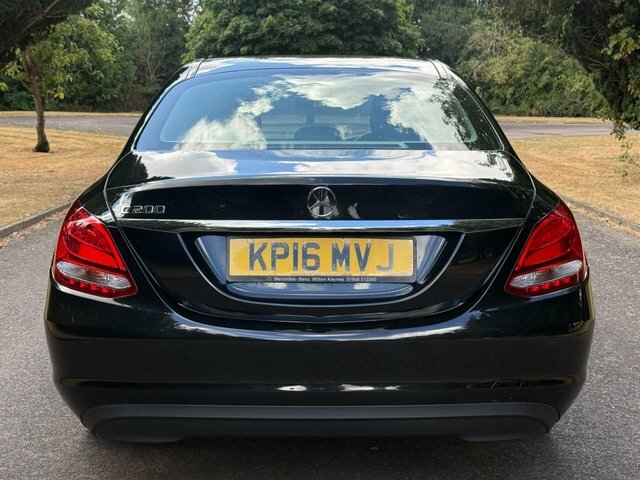 Mercedes-Benz C Class C200 Se Saloon Black #6
