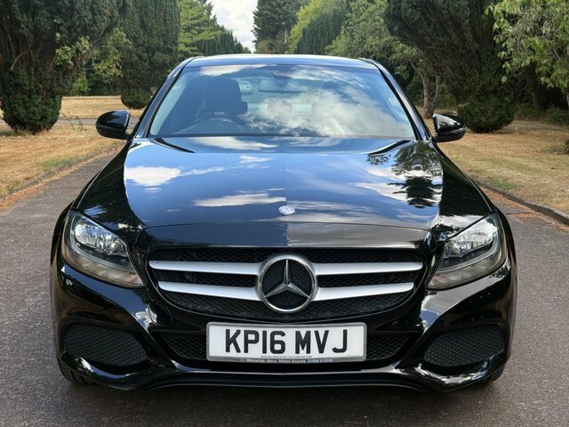Mercedes-Benz C Class C200 Se Saloon Black #2