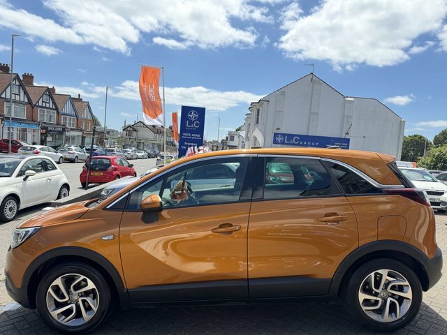 Vauxhall Crossland X 1.2 Tech Line Nav CY18DTF Orange #6