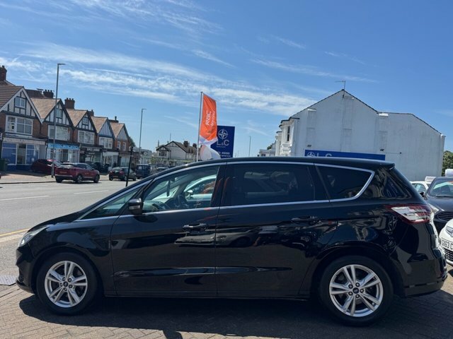 Ford S-Max 2.0 Tdci Titanium Euro 6 180 Ps CK66WNF Black #6