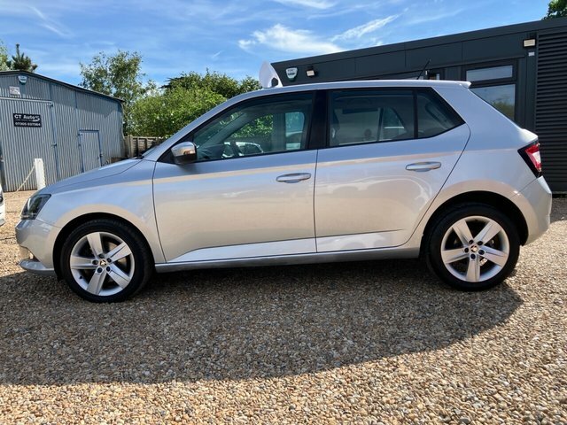 Skoda Fabia 1.2 Tsi 110 Se L Dsg HT15JUX Silver #5