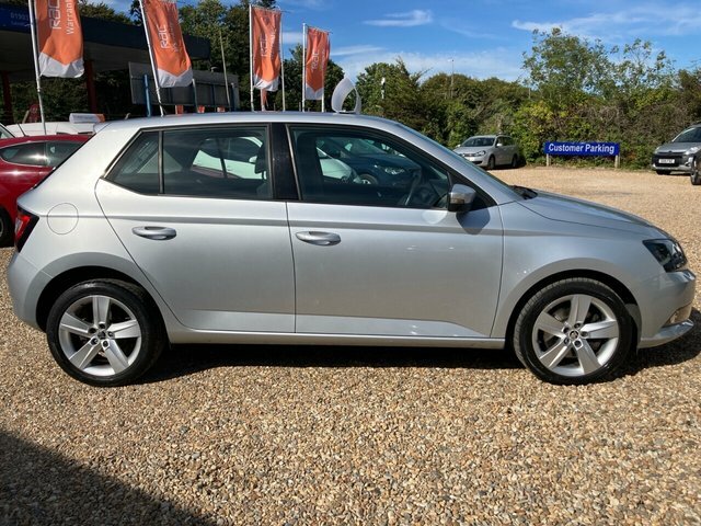 Skoda Fabia 1.2 Tsi 110 Se L Dsg HT15JUX Silver #6