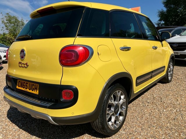 Fiat 500L 1.6 Multijet Lounge Tax- Black #9