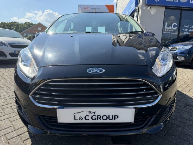 Ford Fiesta 1.0T Ecoboost Zetec Black #4