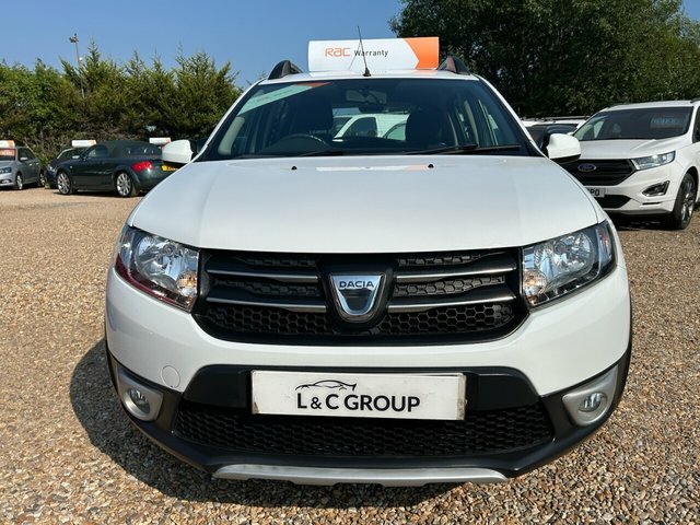 Dacia Sandero Stepway 0.9 Tce Laureate White #4