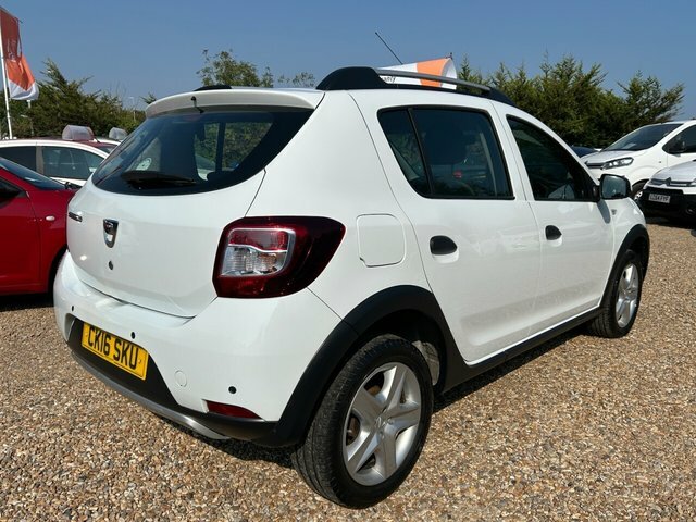 Dacia Sandero Stepway Stepway 0.9 Tce 90Bhp White #7