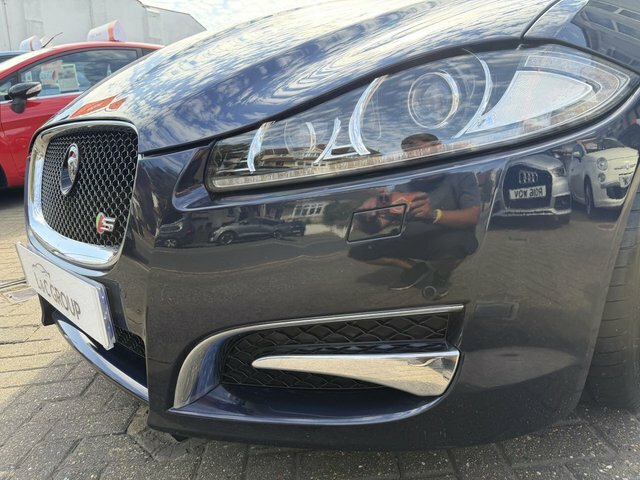 Jaguar XF 2.2D 200 Luxury White #30