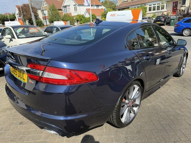 Jaguar XF 2.2D 200 Luxury White #8
