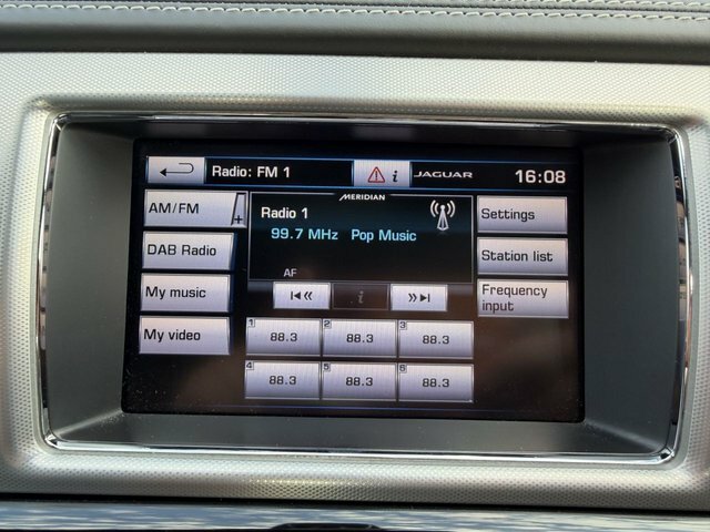 Jaguar XF 2.2D 200 Luxury White #22