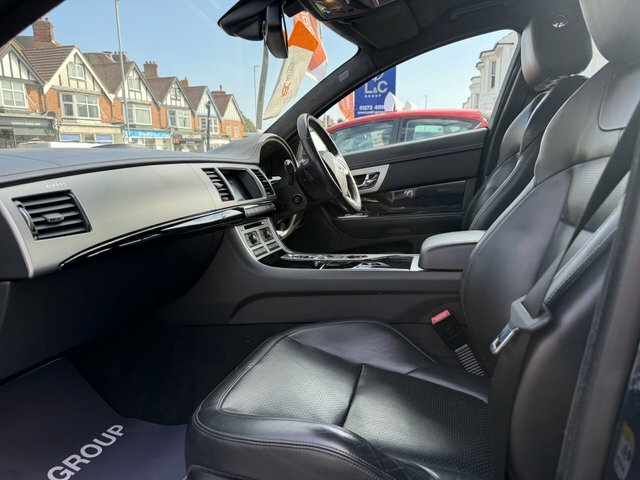 Jaguar XF 2.2D 200 Luxury White #11
