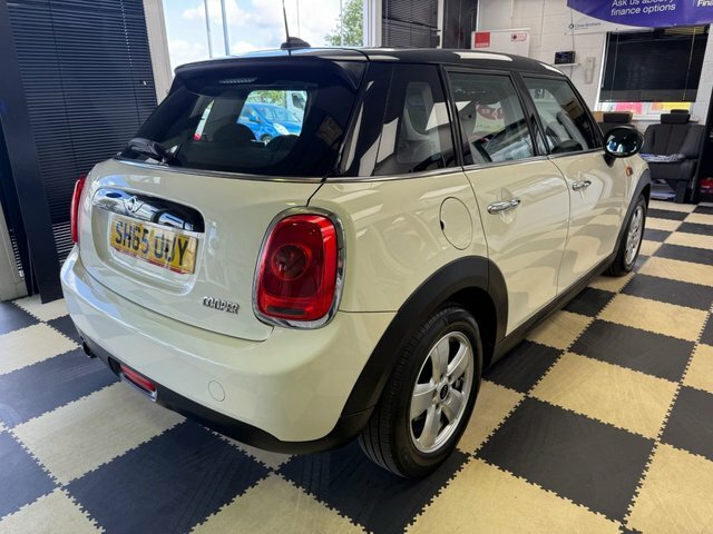 Mini Hatch Cooper Hatchback SH65OUY White #5