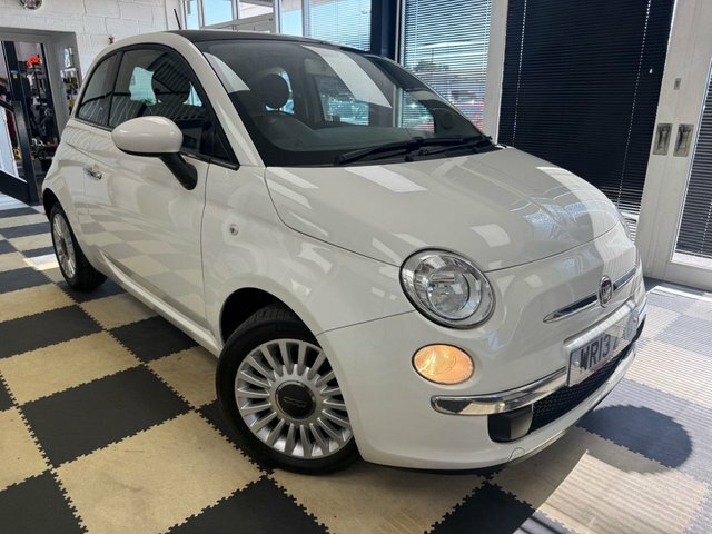 Fiat 500 Lounge Hatchback White #2