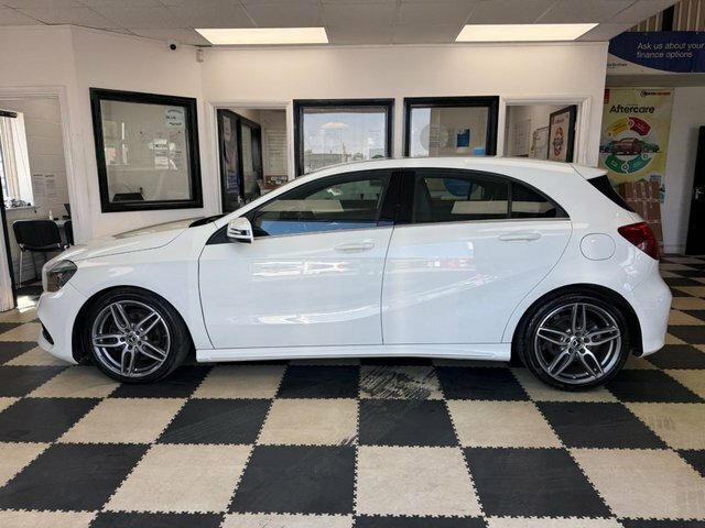 Mercedes-Benz A Class A200d Amg Line Executive MD67FCX White #5