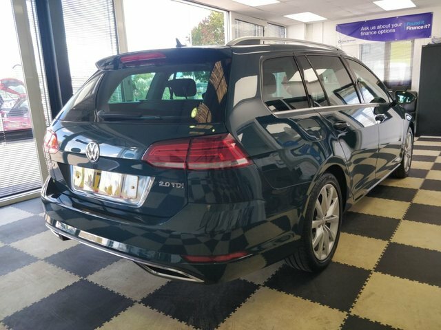 Volkswagen Golf Tdi Bluemotion Tech Gt MJ17MYM Green #3
