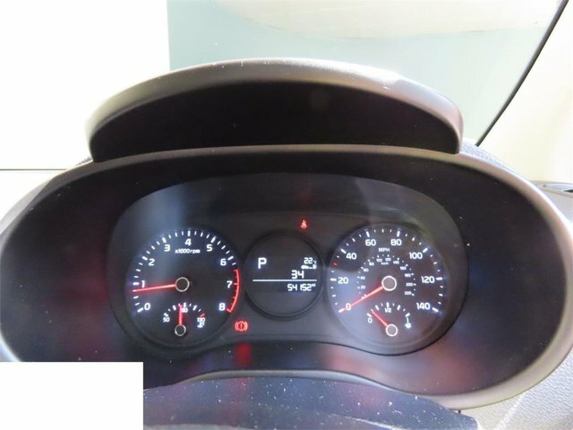 Kia Picanto 2 Hatchback Red #3
