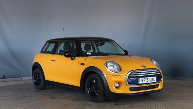 Mini Hatch Back Euro 6 Ss 136 Ps White #1