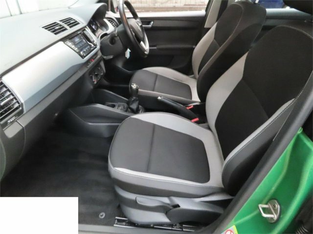 Skoda Fabia Tsi Colour Edition Hatchback Green #2