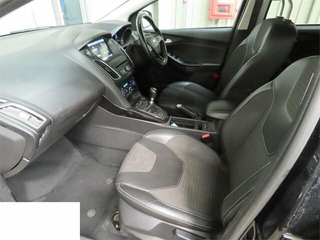 Ford Focus 1.5 Zetec S Tdci 118 Bhp Black #2