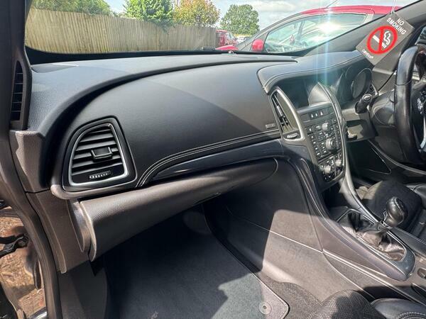 Vauxhall Cascada Cascada Elite Ss White #7