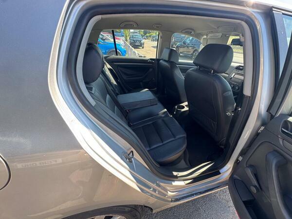 Volkswagen Golf 1.4 E Black #9