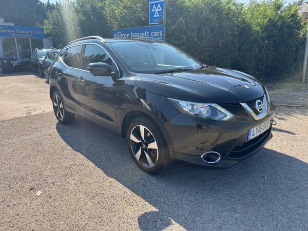 Nissan Qashqai 1.2 Dig-t N-connecta 2Wd Euro 6 Ss Black