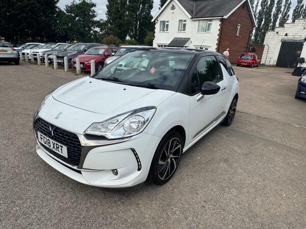 DS DS 3 1.2 Puretech Connected Chic Euro 6 Ss FG18XRT White #3