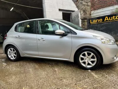 Peugeot 208 1.2 Vti Allure #7