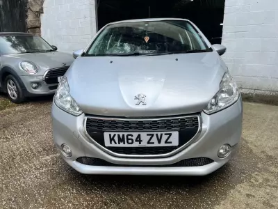 Peugeot 208 1.2 Vti Allure #13