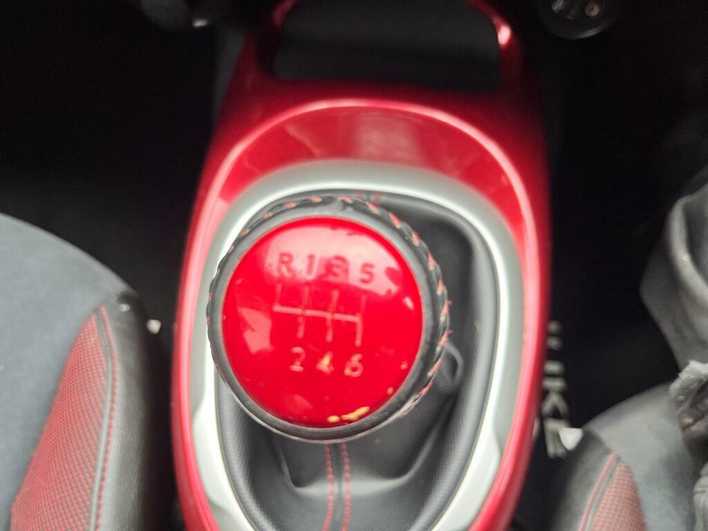 Nissan Juke 1.5 Dci Tekna Cwvehiclemarketing White #23