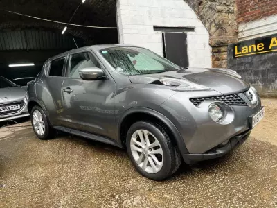Nissan Juke 1.2 Dig-t Acenta Suv Euro 6 S S Red #2
