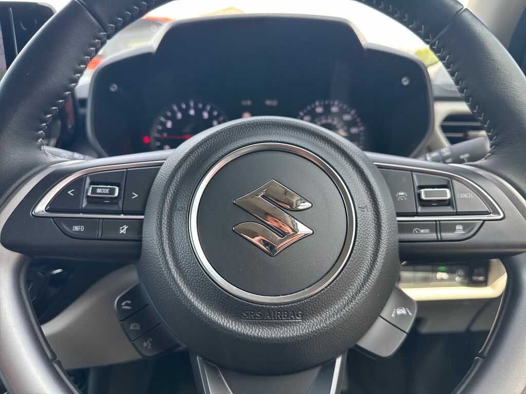 Suzuki Swift 1.2 Mild Hybrid Motion Silver #20